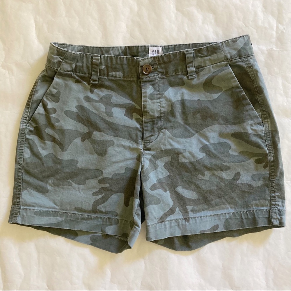 Gap Camouflage City Short